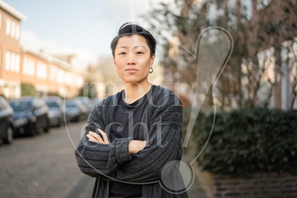 Portret vrouw buiten 1